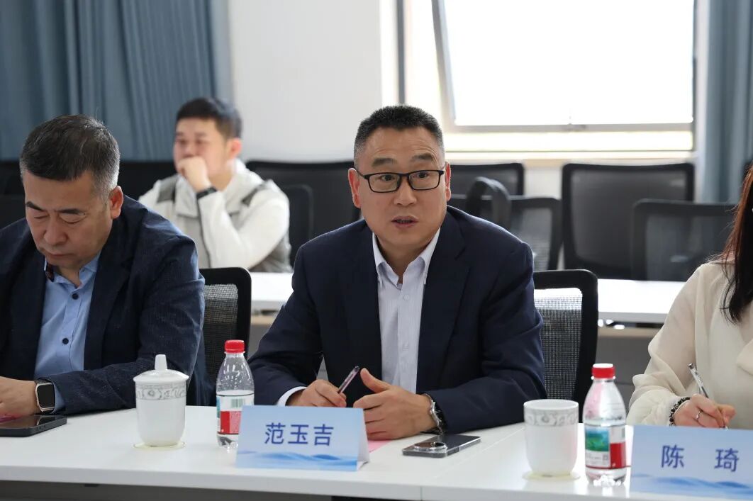 https://mmbiz.qpic.cn/sz_mmbiz_jpg/fibvruFmhib9WKicbHF90huXdvWsRw3fEib2ElgflZloC1MQaMaRbP3e1yTGQ4hEVpiamicxJ1Fuv23dlriahrZ1Iz3SSj6U2jvvglLDwY5r9ib5CNc/640?wx_fmt=jpeg