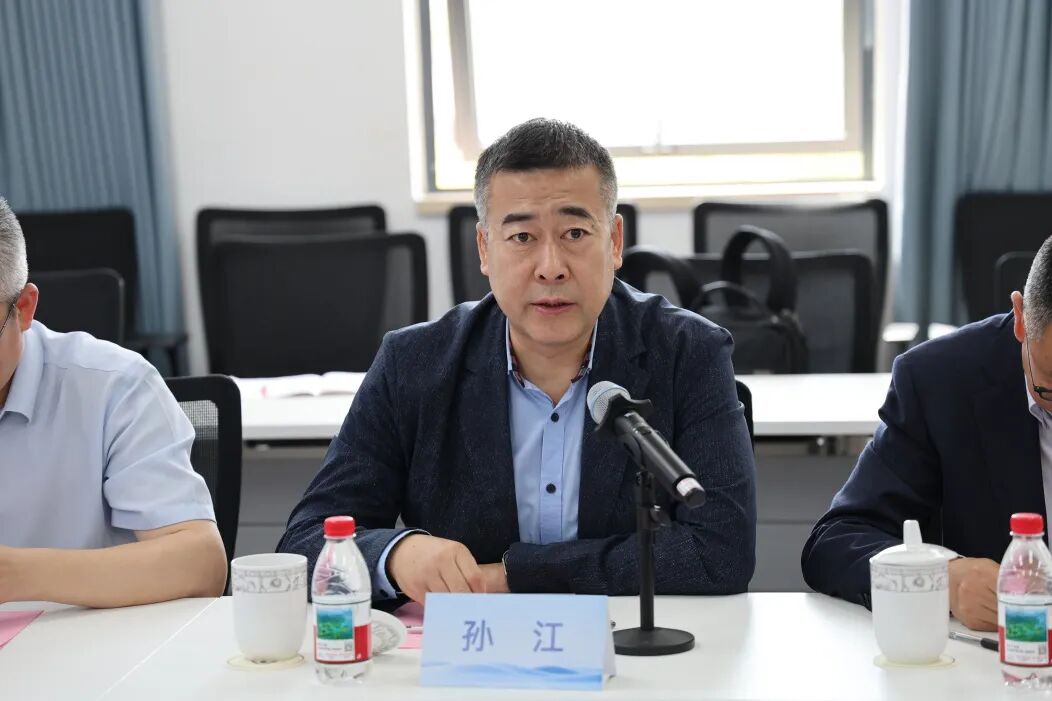 https://mmbiz.qpic.cn/mmbiz_jpg/fibvruFmhib9UAibKL7JX7d5WUVoIZ6tjWBjTu4n82cH7PVbs4ib2NH18FRobHyz1eVxAKUVSKibVGwDcsBnicgQSLJsxc9mIyXibp9BvXPhOWOyEs/640?wx_fmt=jpeg
